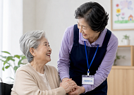 60세 이상 취업자 700만명 돌파…사회복지 늘고·농업 감소