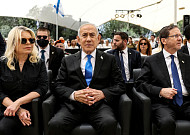 네타냐후 “헤즈볼라 세게 때려라”...중동 화약고 재점화 [이란전 2개월째 ③]