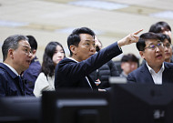 '지옥철' 피하면 돈 더 돌려준다지만…누군가에겐 그림의 떡