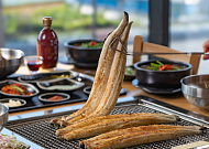 '2TV 생생정보' 오늘방송맛집- 영양 만점! 풍천 장어구이ㆍ장어탕 맛집 '더○○○'