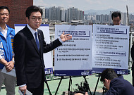 정원오 '주택 공급' vs 오세훈 '건강 정책'…서울 공약 대결