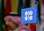 중동 불안 2라운드…‘OPEC 탈퇴’ UAE vs 사우디, 본격 대립각