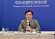 안규백 "호르무즈 단계적 기여 검토 전달...전작권 조속 전환엔 공감"