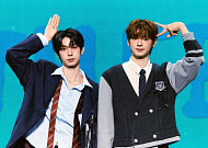 "추구미는 악뮤"⋯플레어 유, 상큼한 '비타민 듀오'의 탄생 [종합]