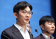 박충권 “국민배당금은 기업 약탈…김용범 실장 경질해야“