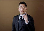 5.18 ‘탱크데이’ 격노 정용진 회장, 스타벅스 대표 해임…“일벌백계 본보기”[종합]
