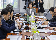 ‘지도’냐 ‘처방·의뢰’냐…의료기사법 개정에 보건의료계 갈등 전운