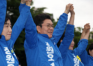 정치적 고향 찾은 정원오·험지 공략한 오세훈…‘13일의 레이스’ 개막 [6ㆍ3 선거 풍향계]