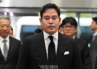 정용진, 26일 ‘탱크데이’ 논란 직접 사과…진상조사 결과도 발표