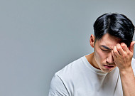 갑상선 질환인데 눈 붓고 충혈된다면 ‘갑상샘눈병증’ 의심해야 [e건강~쏙]