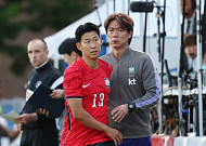 손흥민, 상징 '7번' 포기하고 '13번' 달았다⋯왜?