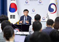 김성환 장관 "산업용 전기료 내릴 것⋯민간발전 폭리 막을 LNG 가격상한제 검토"