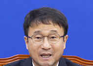 한병도 "후반기 법사위원장은 민주당…경제 상임위 회수도 검토"