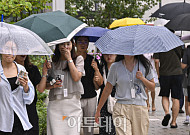 폭염급 더위 이어지다 전국 비⋯제주 180㎜ 물폭탄 예고 [날씨]