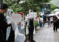 잠실 떠난 2030, 홍대로⋯‘부정선거’ 선 긋고 ‘재선거’
