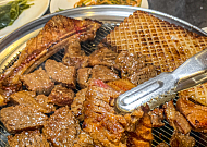 '2TV 생생정보' 오늘방송맛집- 국민 메뉴! 돼지갈비 vs 제육볶음 맛집 승자는?