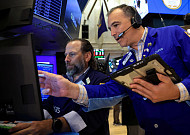 뉴욕증시, 반도체 팔자에 하락…S&P500ㆍ나스닥 5일째 약세 [종합]