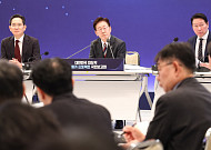 李대통령 "반도체 전력·용수 정부가 책임"…호남 등에 10년 1000조 투자