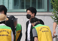 김호중 출소 현장⋯입장 발표 없이 조용히 떠났다 [포토]