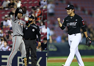 KBO 최초 '형제 홈런' 탄생⋯형 박정현과 동생 박영현의 맞대결