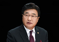 교사 민원 대응 부담, 이제 학교가 책임진다…'교권 보호법' 개정안 발의