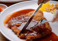 '2TV 생생정보' 오늘방송맛집- 코미디언 임우일 단골! 돈가스 맛집 '다○'