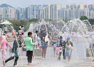 경북 경산‧포항, 첫 ‘폭염중대경보’…13일 더위 ‘절정’