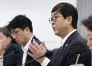 최휘영 장관 “JTBC 회생 신청에 대책 회의⋯가용한 정책 수단을 적극 모색할 것”