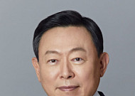 신동빈 "전통은 혁신의 출발선"…롯데, 본원적 경쟁력 강화 주문[롯데 VCM]