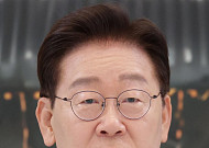 李대통령 "AI는 결정적 기회…추격자 아닌 선도자 돼야"