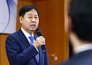 구윤철 "5년만 3% 성장 가능성…매달 경제구조혁신 방안 마련"