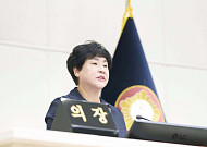 장정순 용인특례시의회 의장 "시민 삶에 힘 되는 의회로"…제10대 첫 임시회 개회