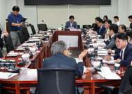 與정무위 "삼전·하닉 레버리지 ETF 추가 보완책"