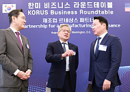 이재용·최태원, 추석 연휴도 해외로⋯북미·유럽서 ‘글로벌 경영’
