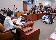 與 법사위, ‘최영중 통신영장 반려’ 檢 질타…법무장관 “필요시 감찰”