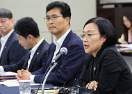 한성숙 "새만금, 미래 첨단산업 핵심거점…기업 투자 끝까지 뒷받침"