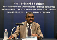 아소모 세계유산센터장 “사도광산 결정은 합의 결과…종묘 개발, 절차 따라야”[韓 첫 세계유산위]