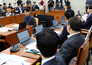 "공정위는 침묵, 피해자는 빈손"…국회서 쿠팡 뒷수습 질타
