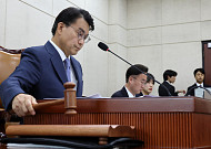 여야, 선관위 국조특위 8월 말까지 한 달 연장…"올림픽공원 재검표 준비"