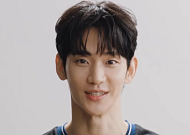 김수현, 1년여 만에 직접 입 열었다⋯"정말 보고 싶었습니다"