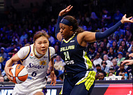 WNBA 박지현, 18분 뛰고 12점 폭발⋯팀 6연패 탈출 견인