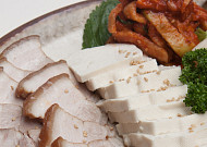 '2TV 생생정보' 오늘방송맛집- 밥 됩니까, 두부 김치 보쌈 맛집 '초○○○○'