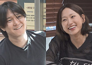 '응팔' 커플 류혜영ㆍ고경표 재회⋯"부모님도 만났다"