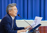 천호성 전북교육감 “수업 잘하는 교사 우대”…포상·승진시스템 주문