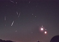 오늘 밤 페르세우스 유성우 쏟아진다…관측 시간은?