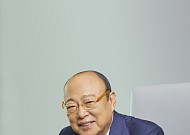 한화 김승연 회장, 상반기 보수 115.8억…김동관 수석부회장 35억