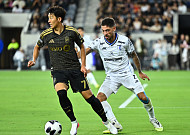 ‘손흥민 승부차기 성공’ LAFC, 케레타로 꺾고 8강 가능성