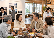 [윤나래의 세대읽기] ‘동창회 말고’ 새 관계 찾는 중장년의 취향모임
