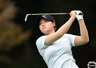 김민솔, KLPGA 메디힐·한국일보 3R 선두…‘루키 최초 4승’ 도전