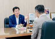오산~강남 5300번, 9월부터 2층 버스… 한 대가 1.6배 태운다